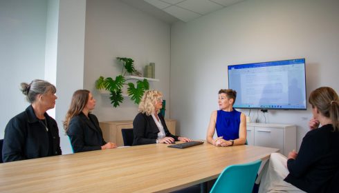 Boards: What to do when multiple senior leaders resign image